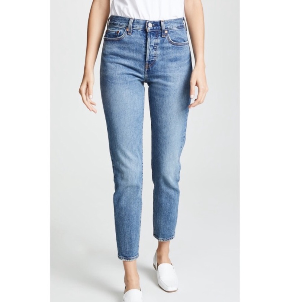 Levi’s Wedgie Icon Jeans in These Dreams